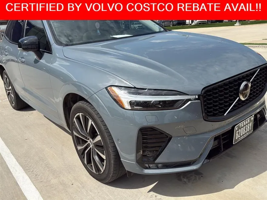 2023 Volvo XC60 Plus photo 1