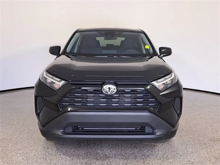 2025 Toyota RAV4 LE photo 1