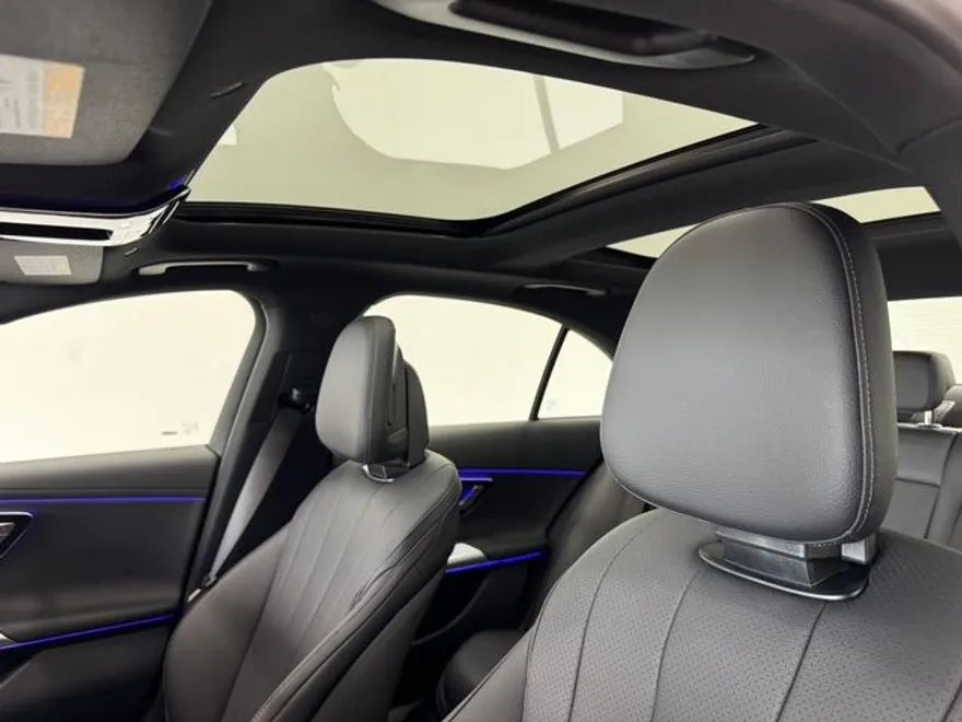2026 Mercedes Benz E 350 photo 1