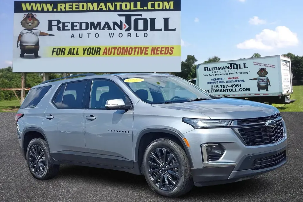 2023 Chevrolet Traverse RS photo 1