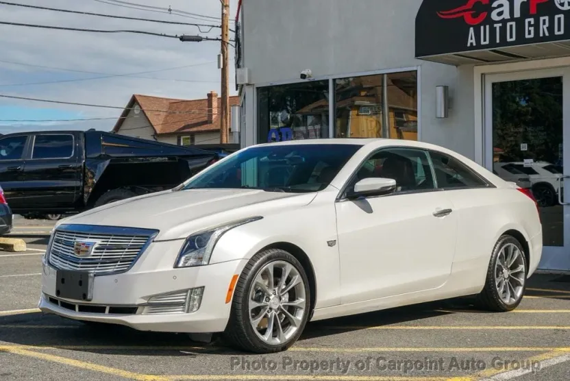 2017 Cadillac ATS Luxury photo 1