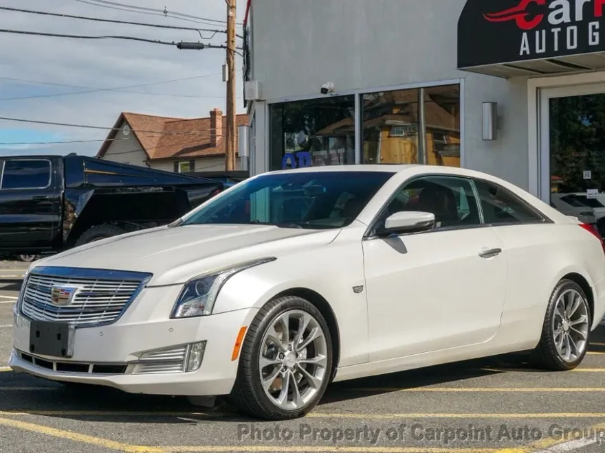 2017 Cadillac ATS Luxury photo 1
