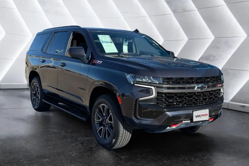 2022 Chevrolet Tahoe Z71 photo 1