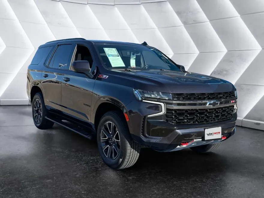 2022 Chevrolet Tahoe Z71 photo 1