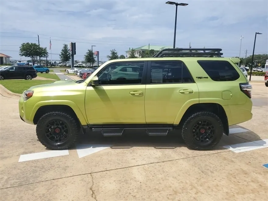 2022 Toyota 4Runner TRD Pro photo 1
