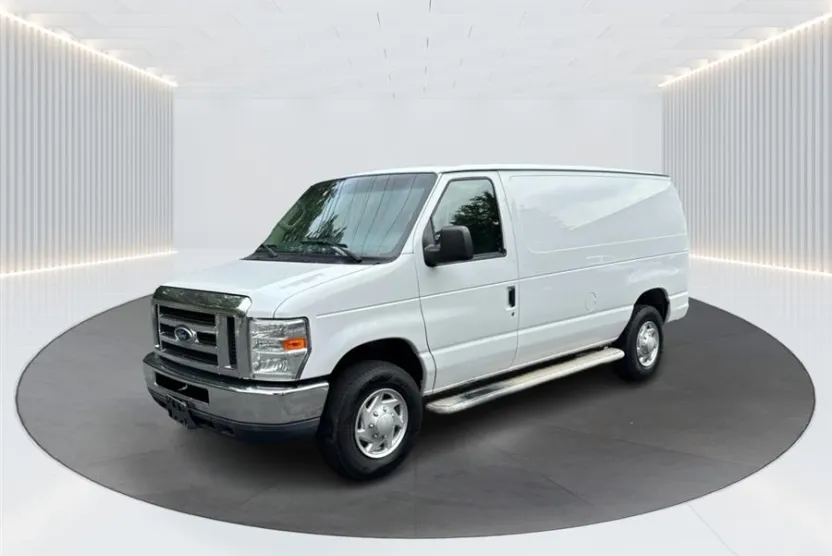 2014 Ford E-250 photo 1