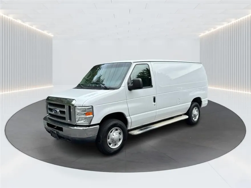 2014 Ford E-250 photo 1