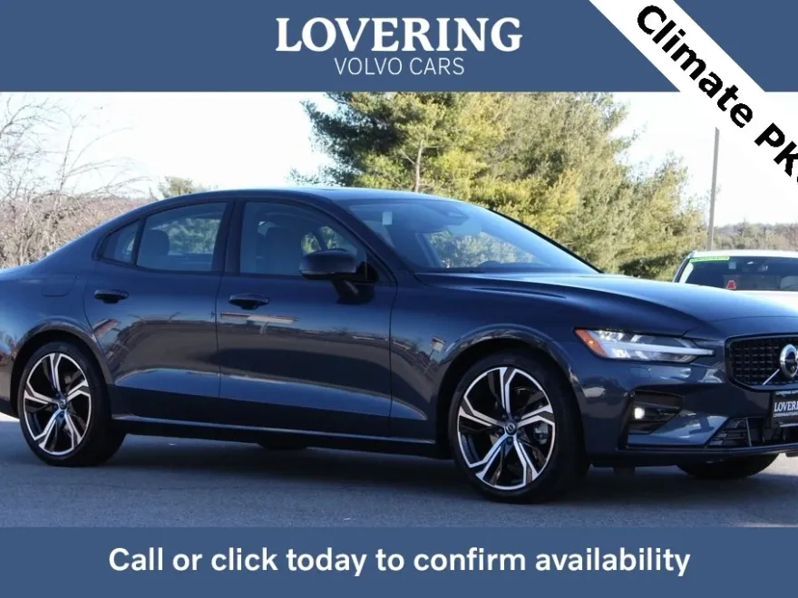2025 Volvo S60 B5 Plus photo 1