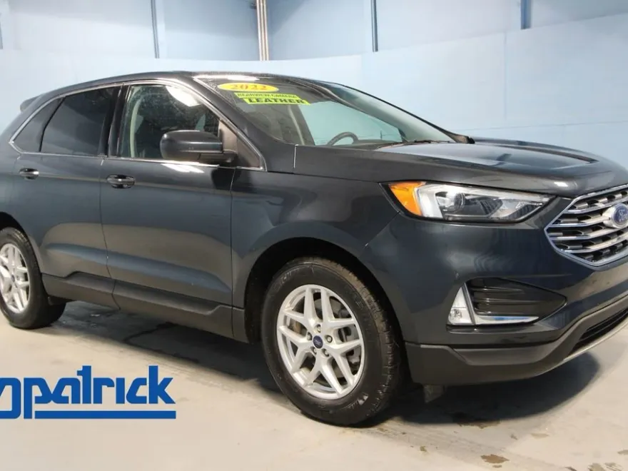 2022 Ford Edge SEL photo 1