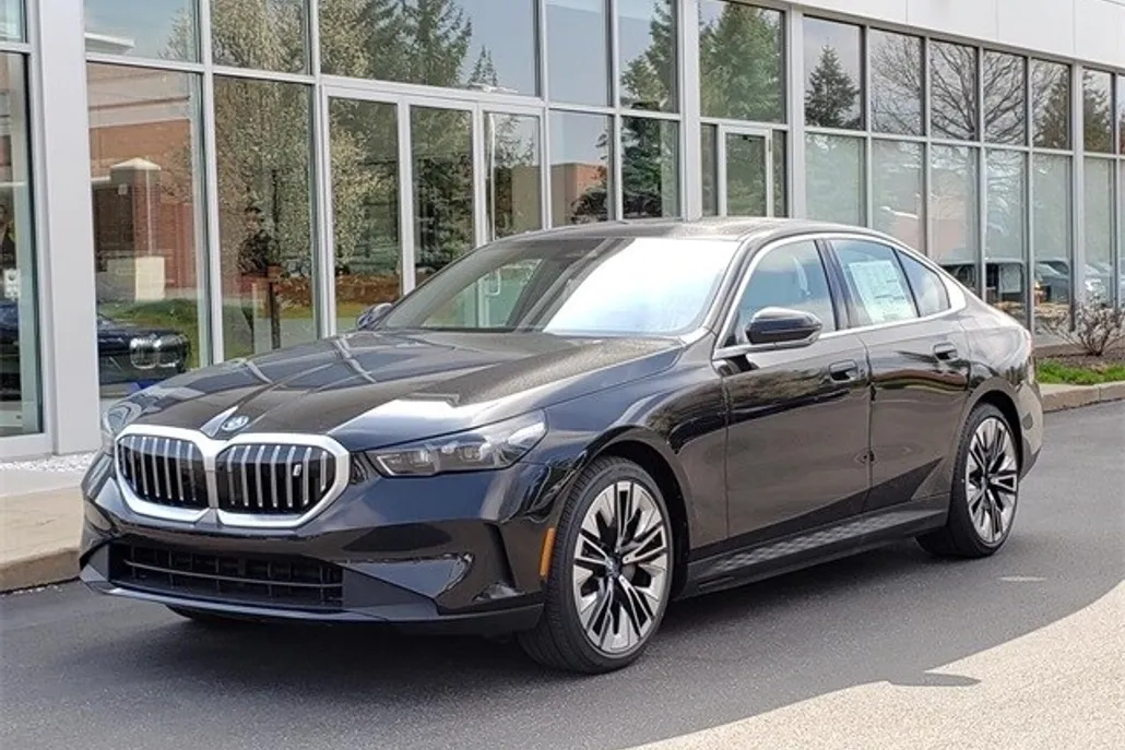 2025 Bmw i5 xDrive40 photo 1