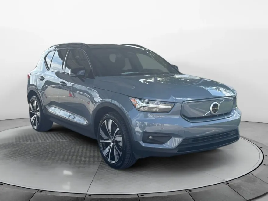 2022 Volvo XC40 Recharge P8 Twin Ultimate photo 1