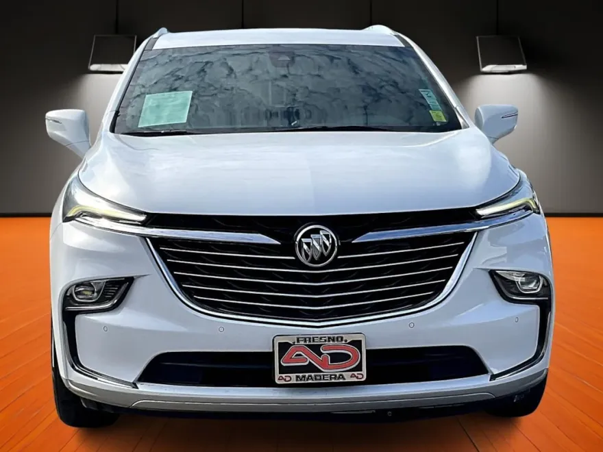 2022 Buick Enclave Essence Sport photo 1