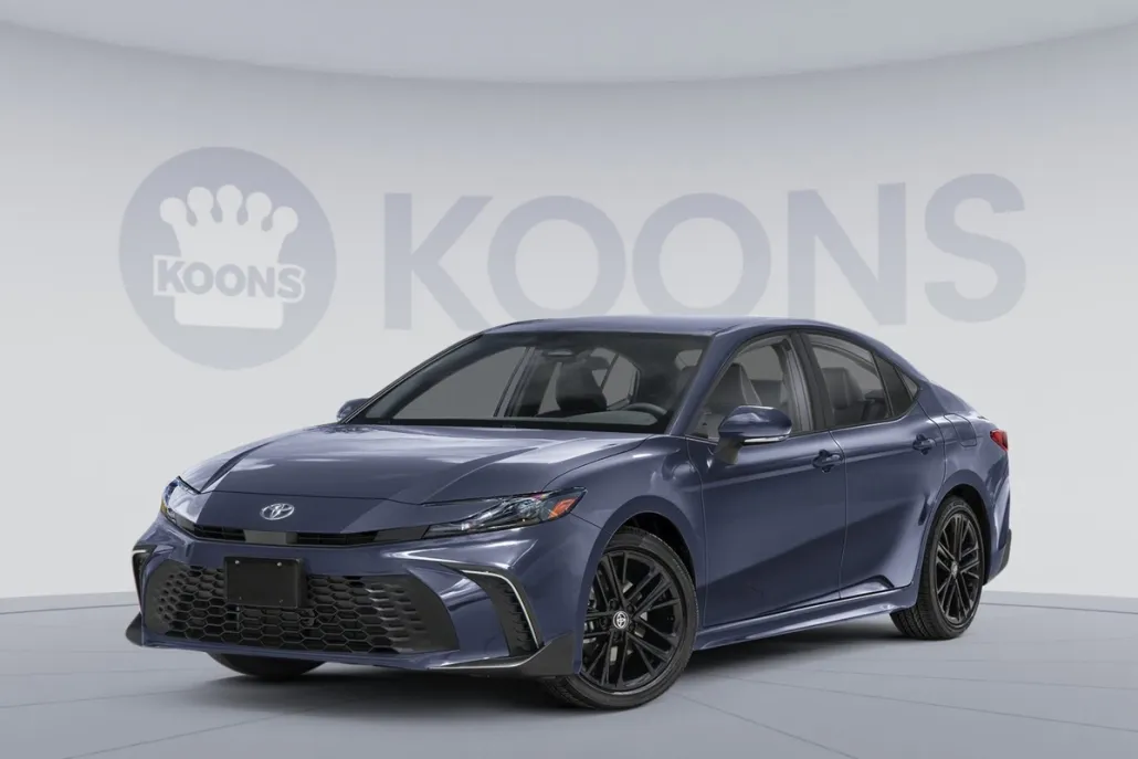 2026 Toyota Camry SE photo 1