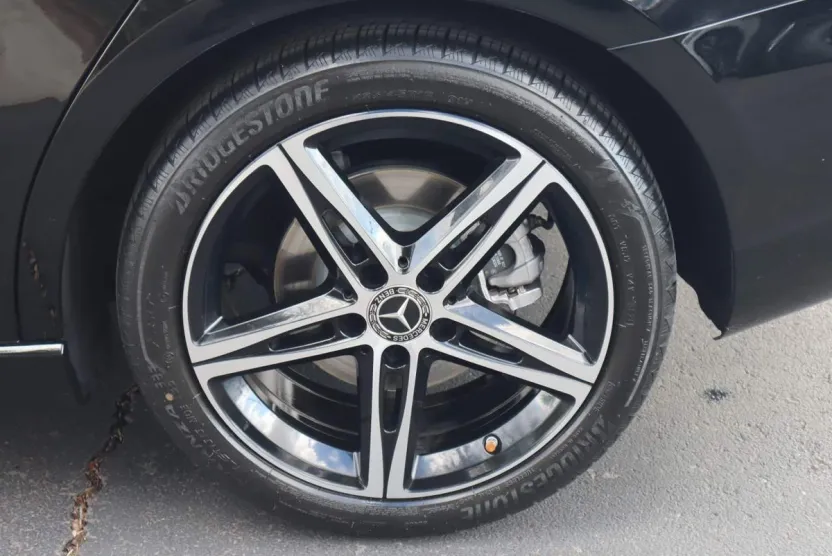 2022 Mercedes Benz A 220 photo 1