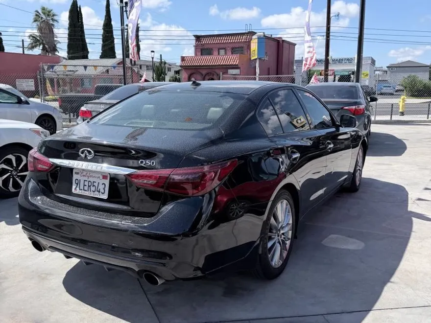 2018 Infiniti Q50 3.0t LUXE photo 1