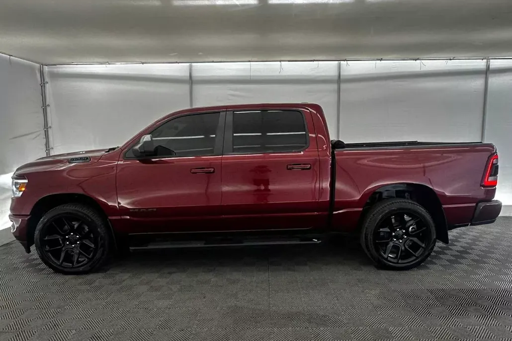 2023 Ram 1500 Sport photo 1