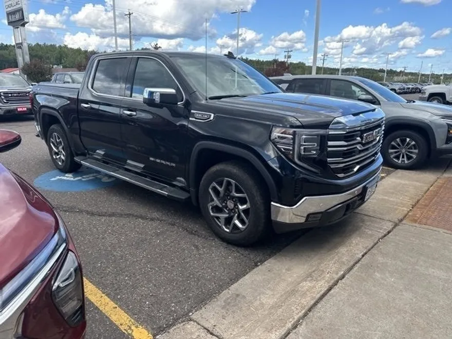 2023 Gmc Sierra 1500 SLT photo 1