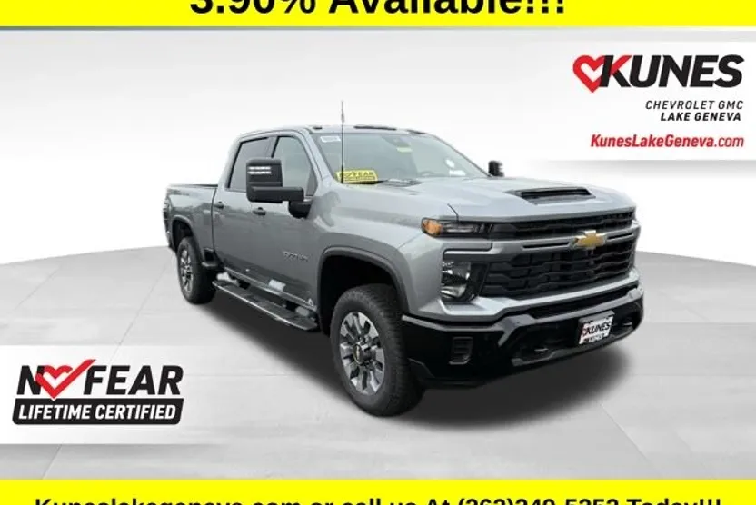 2026 Chevrolet Silverado 2500HD Custom photo 1