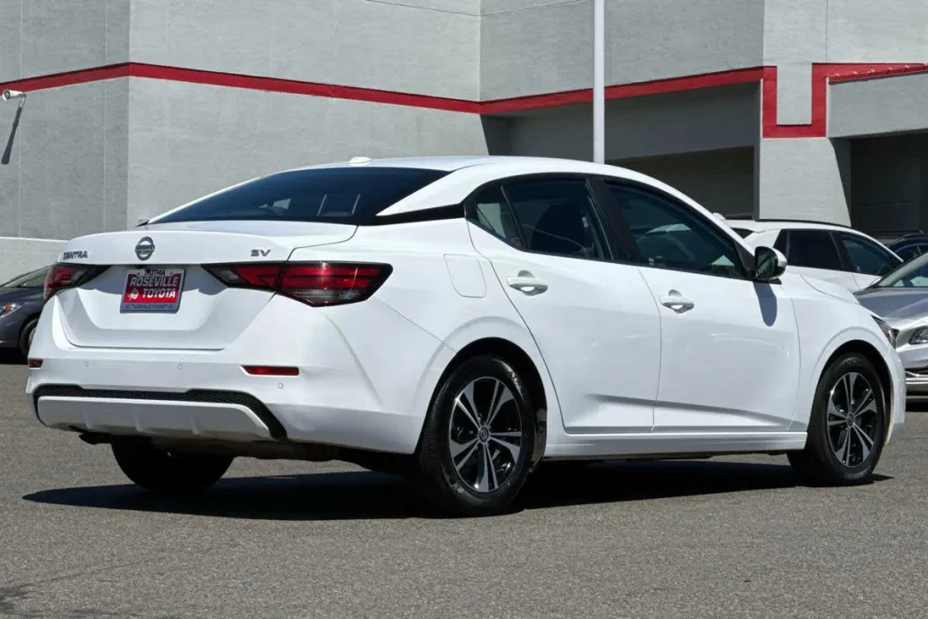 2021 Nissan Sentra SV photo 1