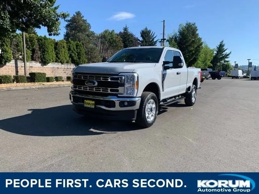 2026 Ford F-350 photo 1