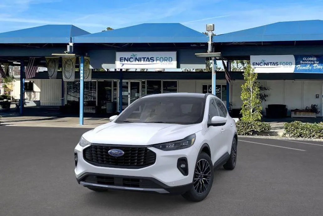 2024 Ford Escape Plug-In Hybrid photo 1