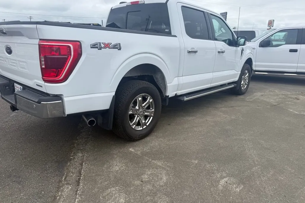 2023 Ford F-150 XLT photo 1