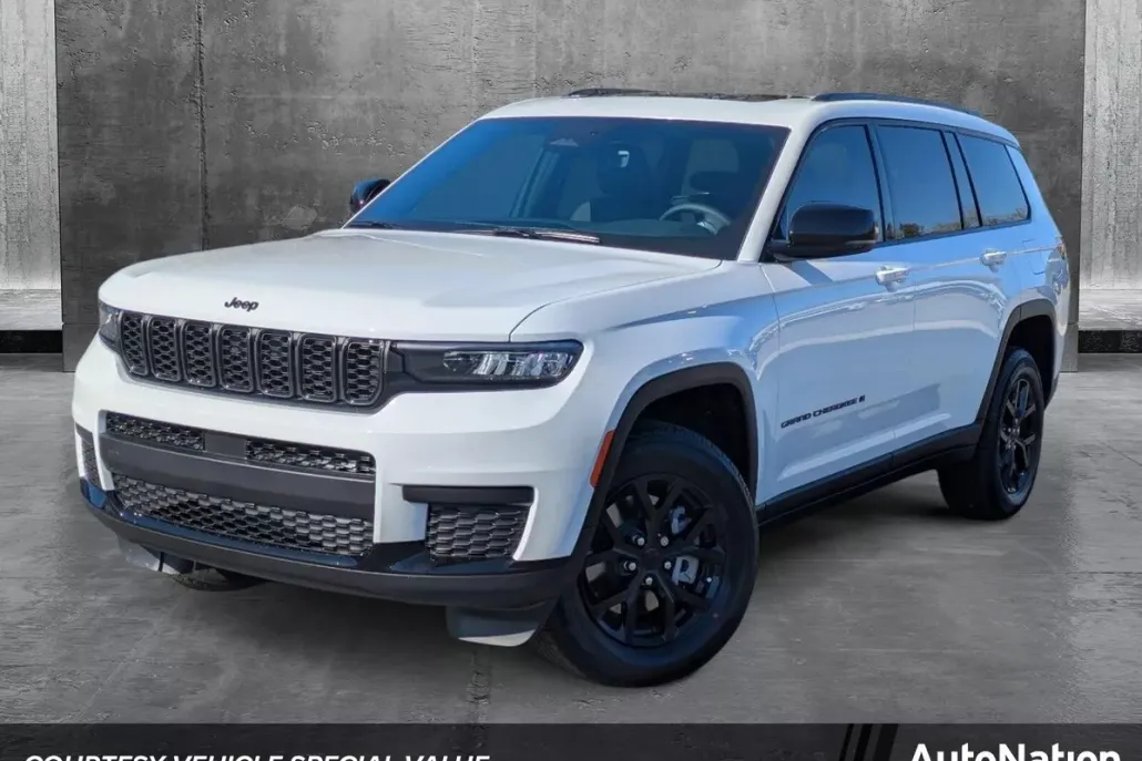 2025 Jeep Grand Cherokee Altitude X photo 1