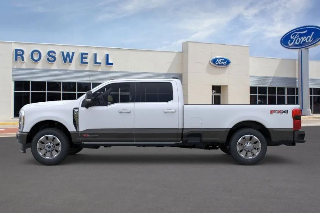 2025 Ford F-350 photo 1