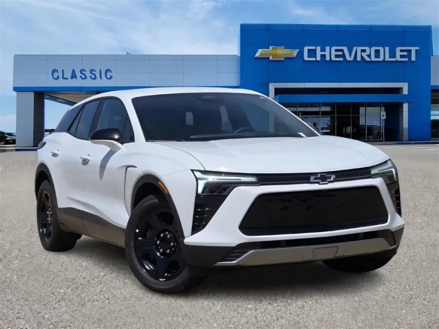2024 Chevrolet Blazer EV photo 1