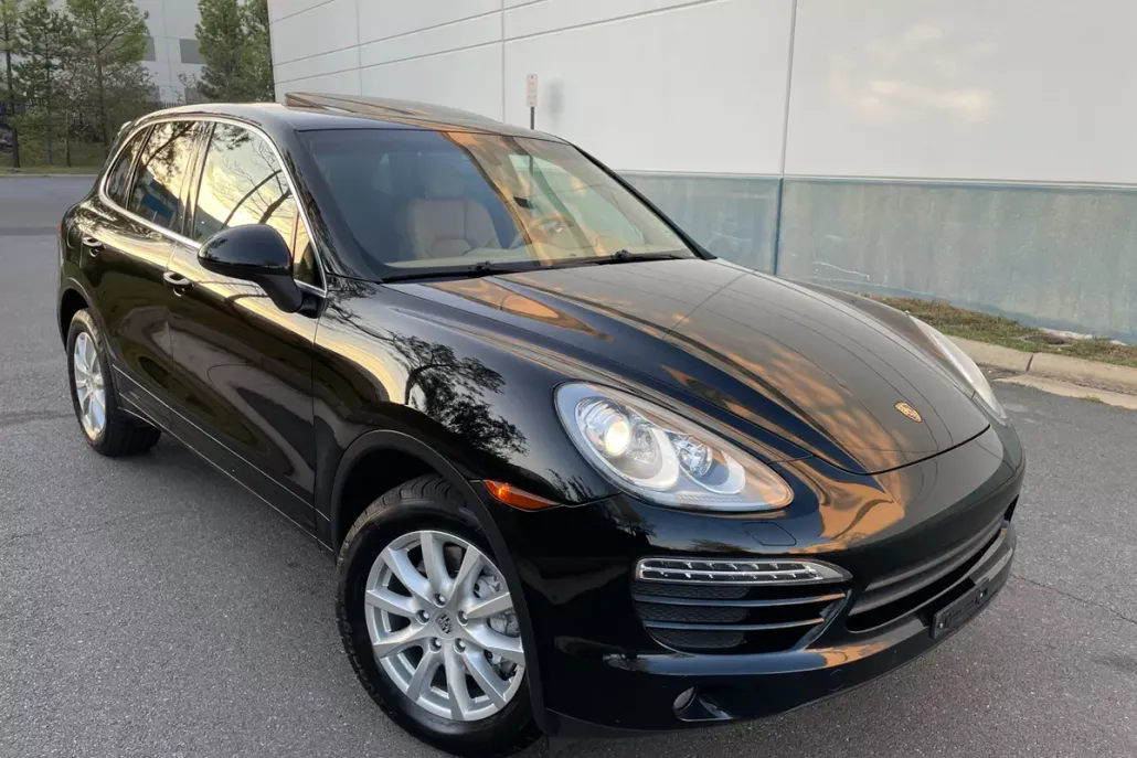 2012 Porsche Cayenne photo 1