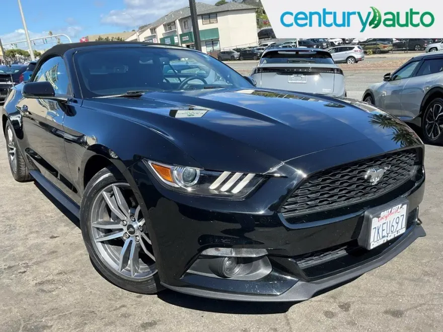 2015 Ford Mustang EcoBoost Premium photo 1