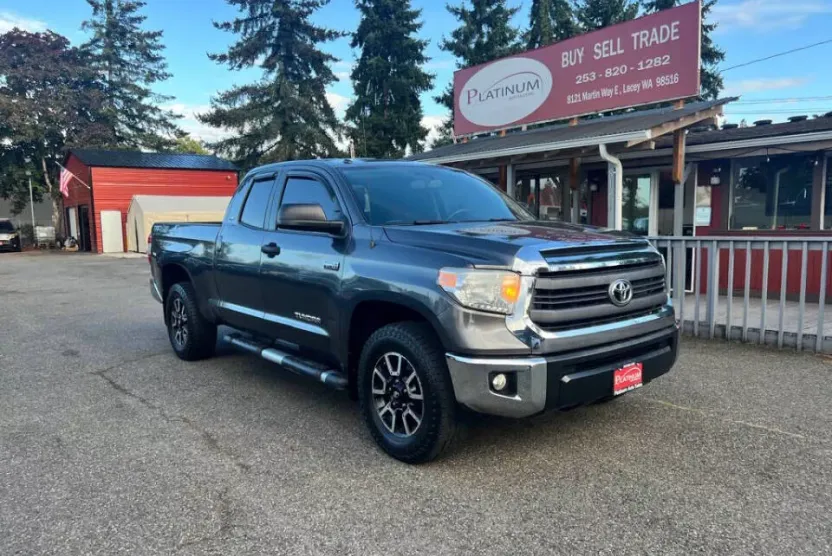 2015 Toyota Tundra SR5 Grade photo 1