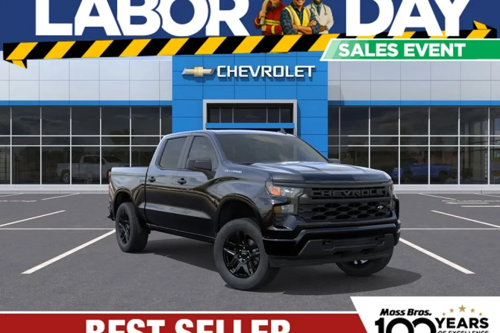 2026 Chevrolet Silverado 1500 Custom photo 1