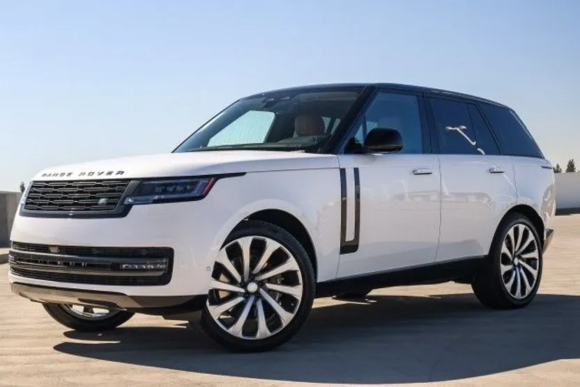 2025 Land Rover Range Rover SE photo 1