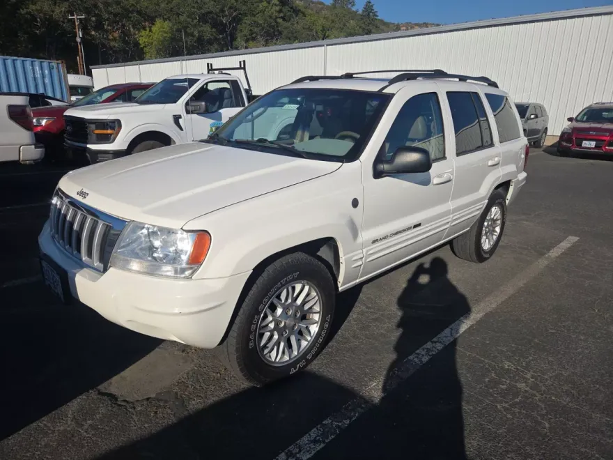 2004 Jeep Grand Cherokee Limited photo 1