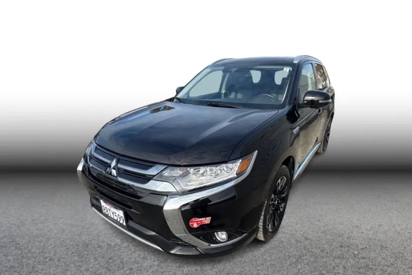 2018 Mitsubishi Outlander PHEV GT photo 1