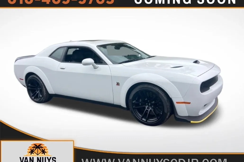 2023 Dodge Challenger R/T Scat Pack photo 1