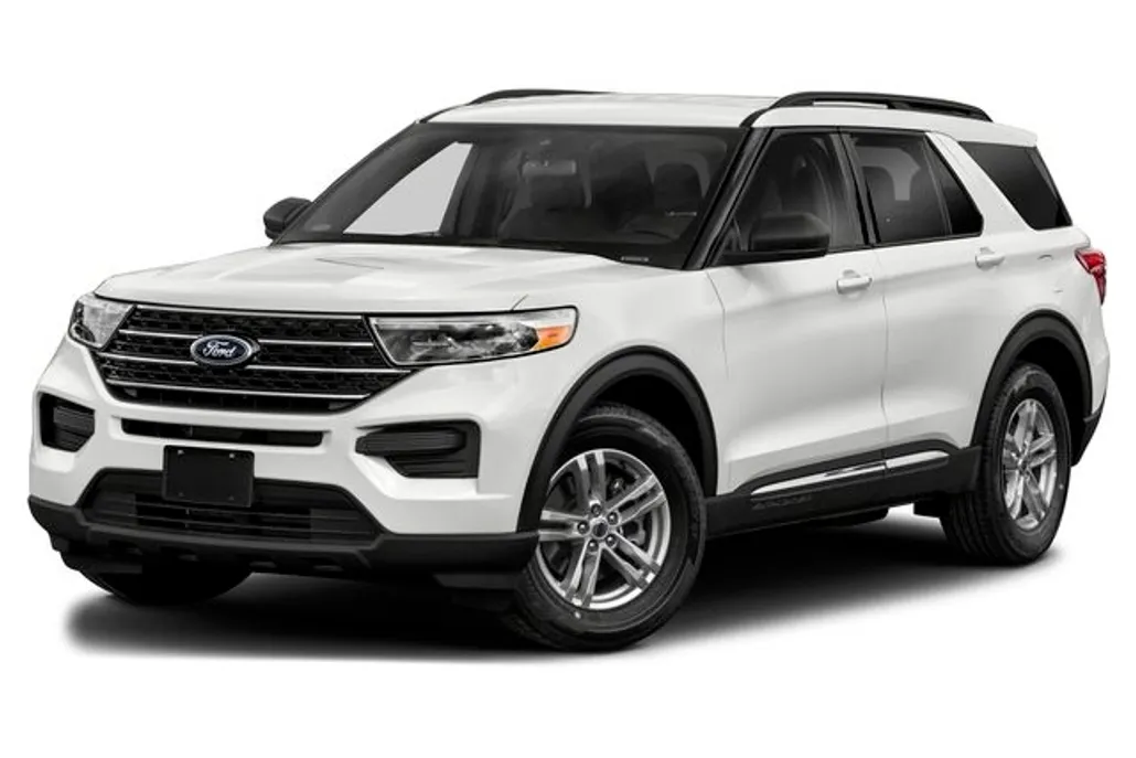 2021 Ford Explorer XLT photo 1