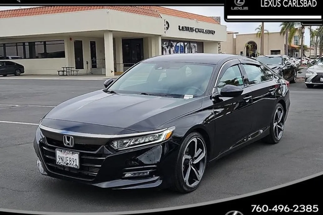 2018 Honda Accord Sport photo 1