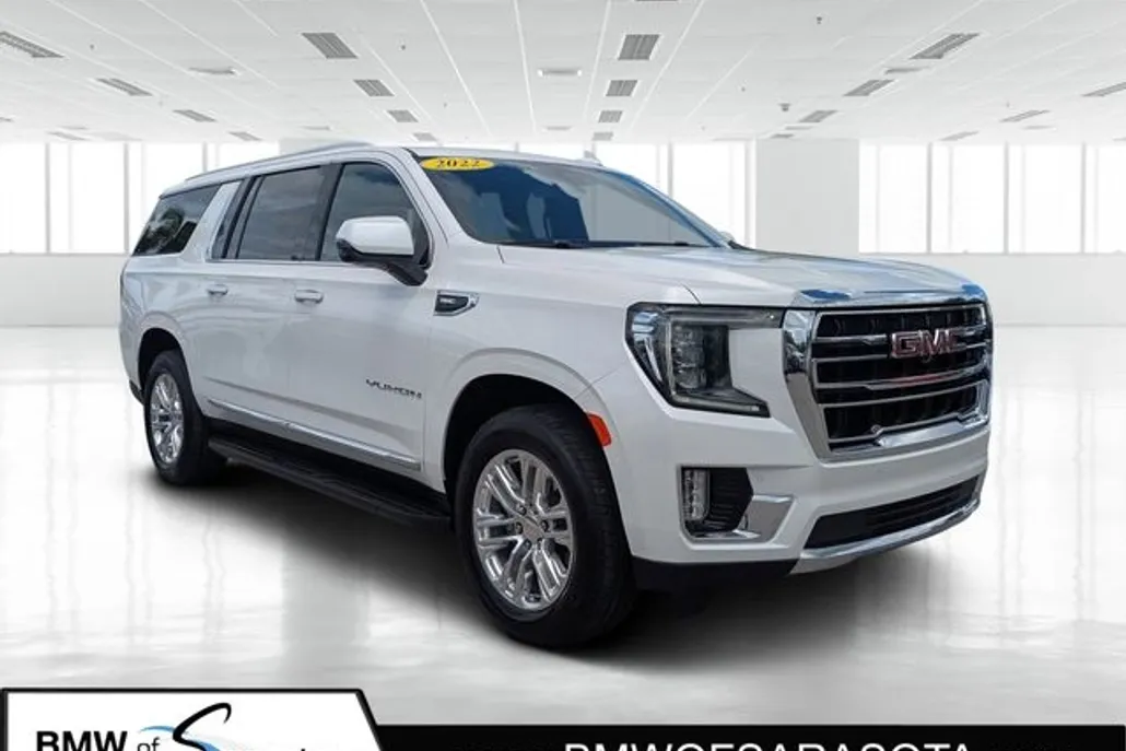 2022 Gmc Yukon XL SLT photo 1