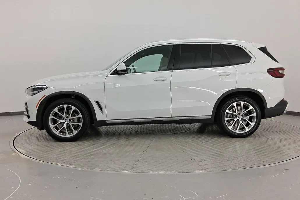 2022 Bmw X5 xDrive40i photo 1
