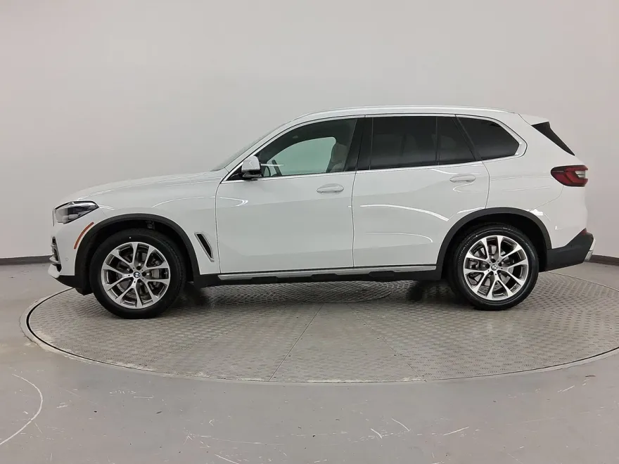 2022 Bmw X5 xDrive40i photo 1