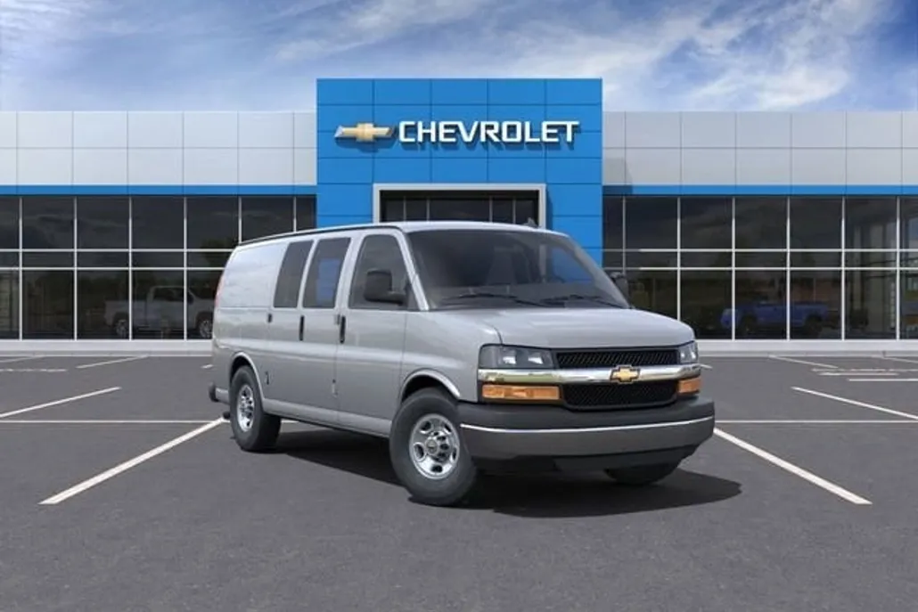 2025 Chevrolet Express Cargo 2500 photo 1
