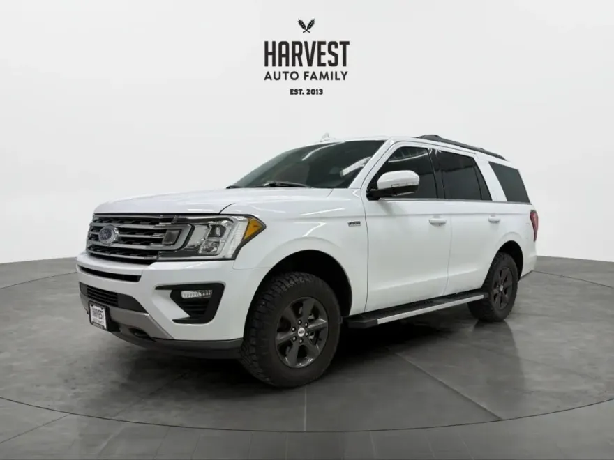 2019 Ford Expedition XLT photo 1