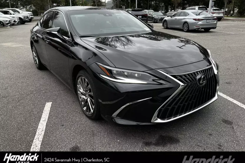 2025 Lexus ES 300h Ultra Luxury photo 1