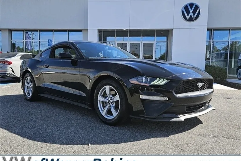 2020 Ford Mustang EcoBoost photo 1
