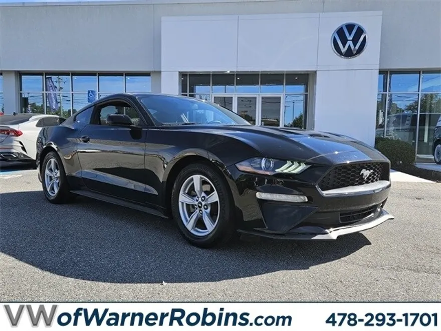 2020 Ford Mustang EcoBoost photo 1