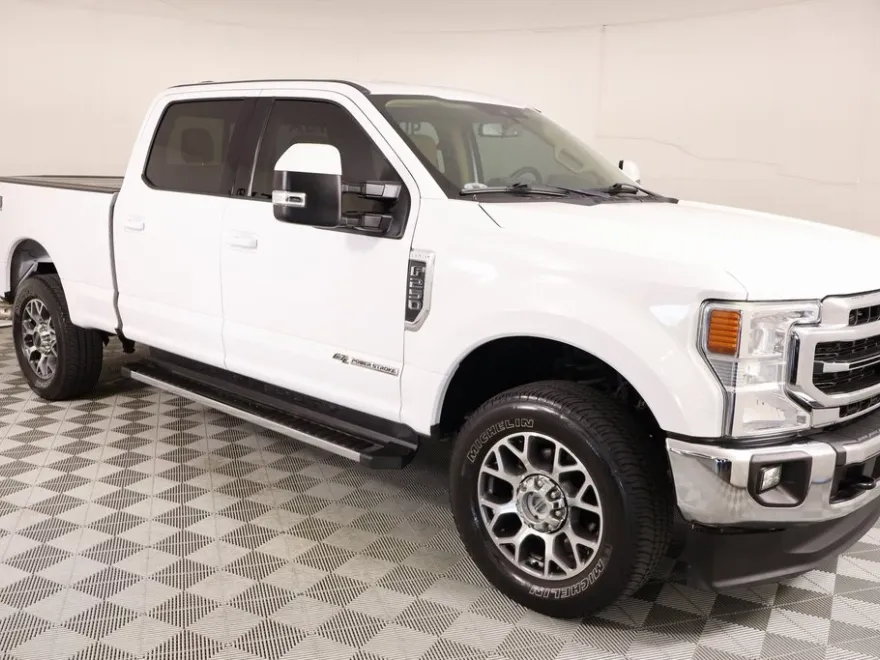 2022 Ford F-250 Lariat photo 1