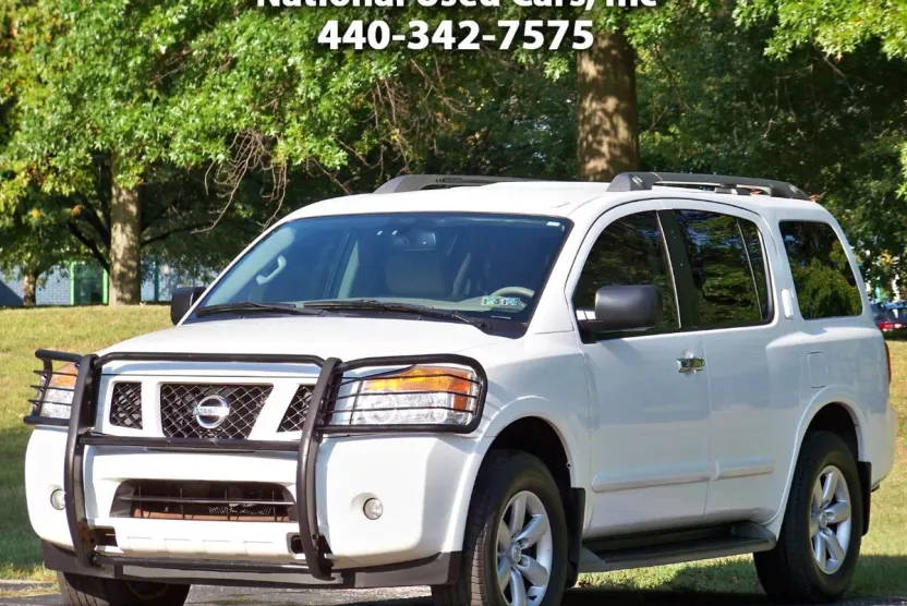 2014 Nissan Armada SL photo 1