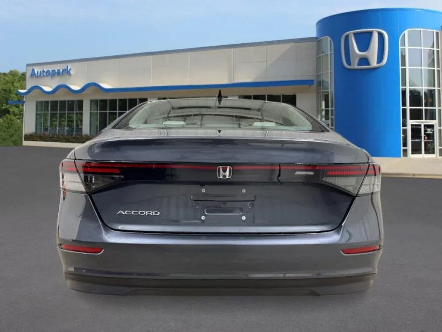 2025 Honda Accord SE photo 1